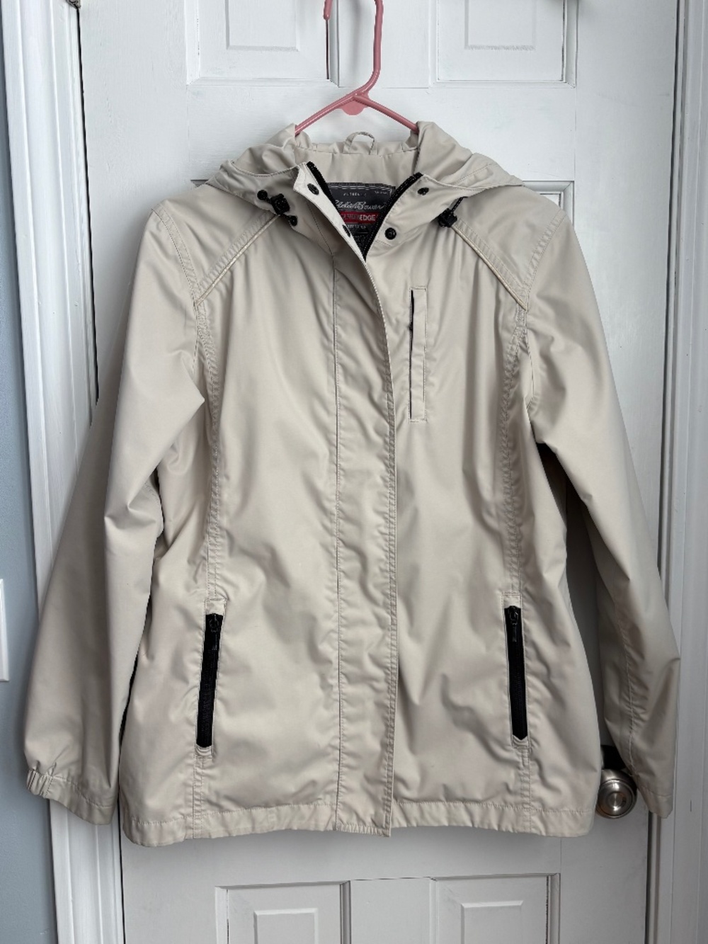 Eddie Bauer weather edge jacket, Size M